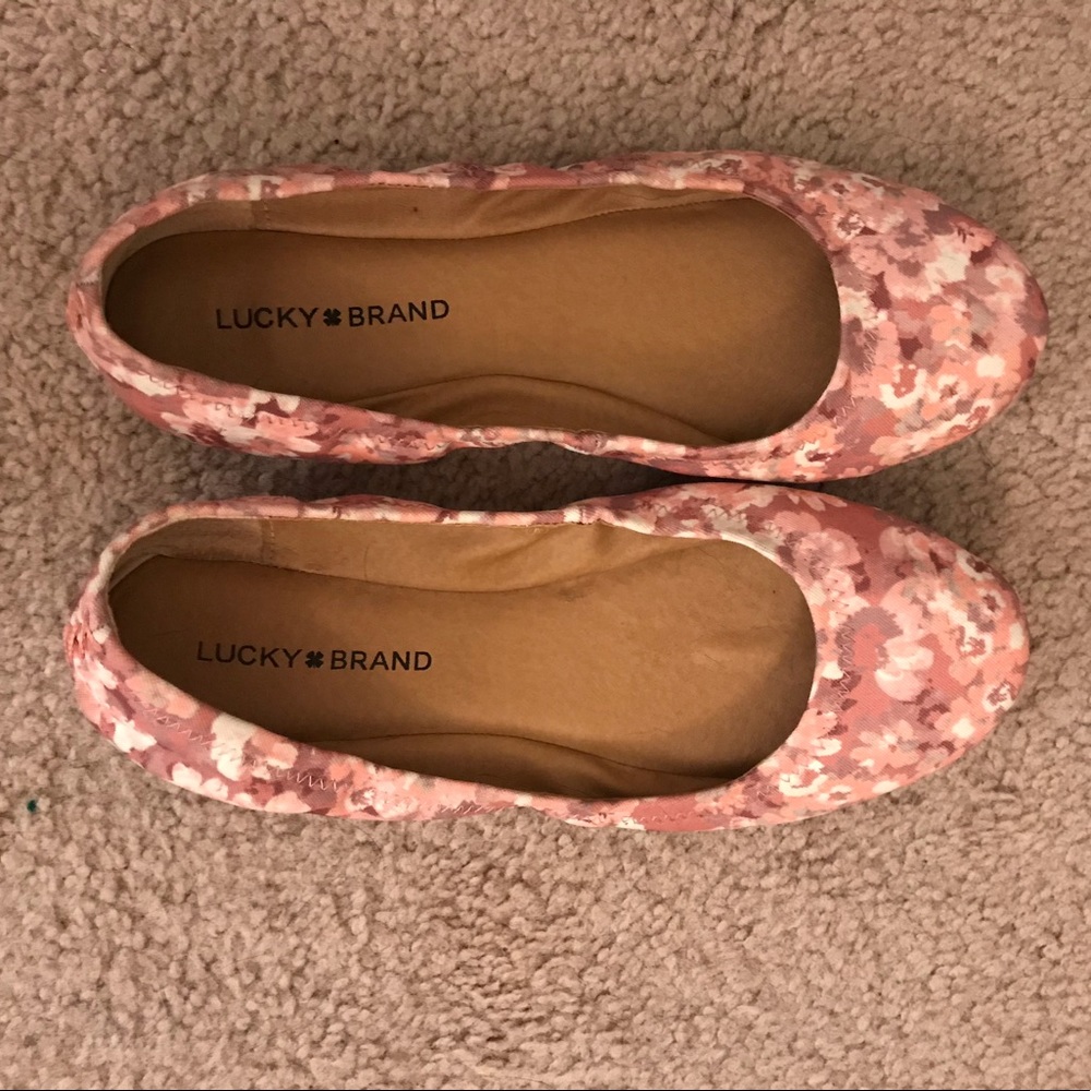 Lucky Brand floral flats
